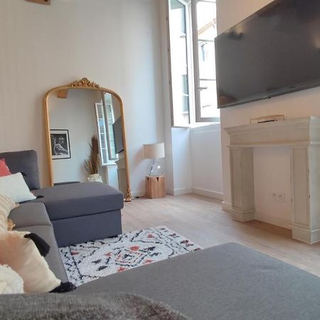 Ferienwohnung Le Florian - Somptueux T3 A 50 M Du Vieux Port Marseilles Exterior foto